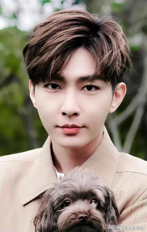 是谁爆料的炎亚纶视频大全,揭秘背后爆料者身份与事件全貌  第3张